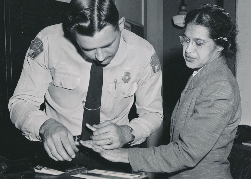 1955: Rosa Parks sparks Montgomery Bus Boycott